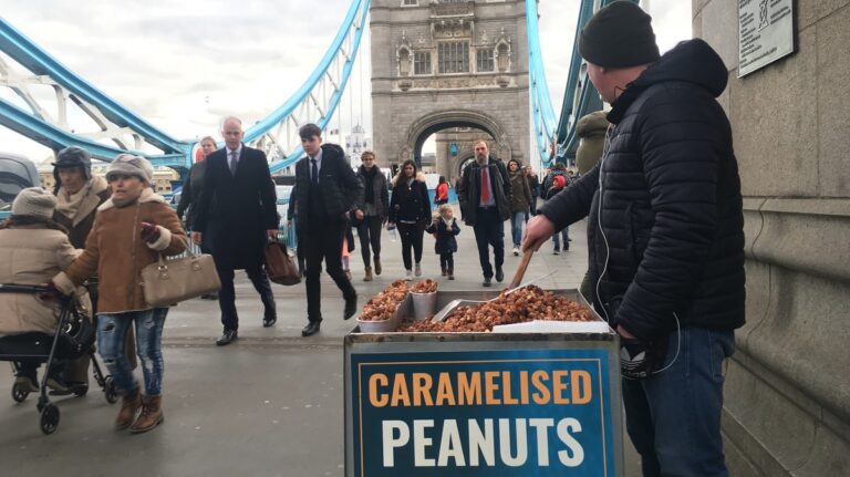 Tower Bridge hawkers in game of cat and mouse with authorities