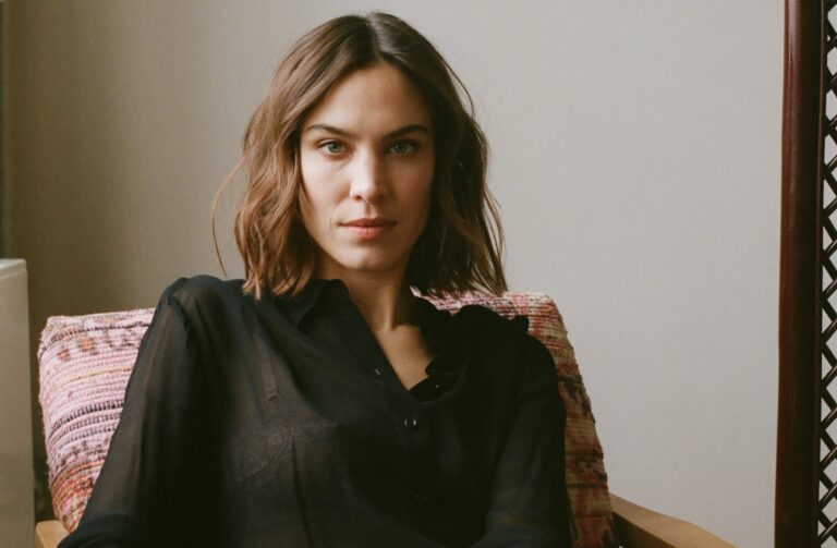 Alexa Chung implores shoppers to spend in the City this Christmas